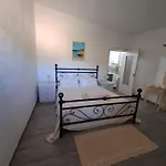 Pensionat Li Salcuneddi Aglientu